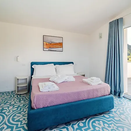 Villa Esclusiva Vista Mare Con Piscina Privata *